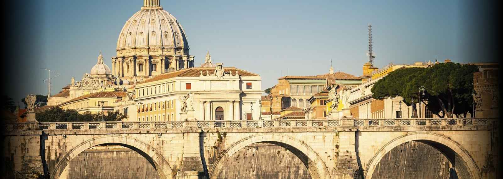 Risultati immagini per roma e vaticano